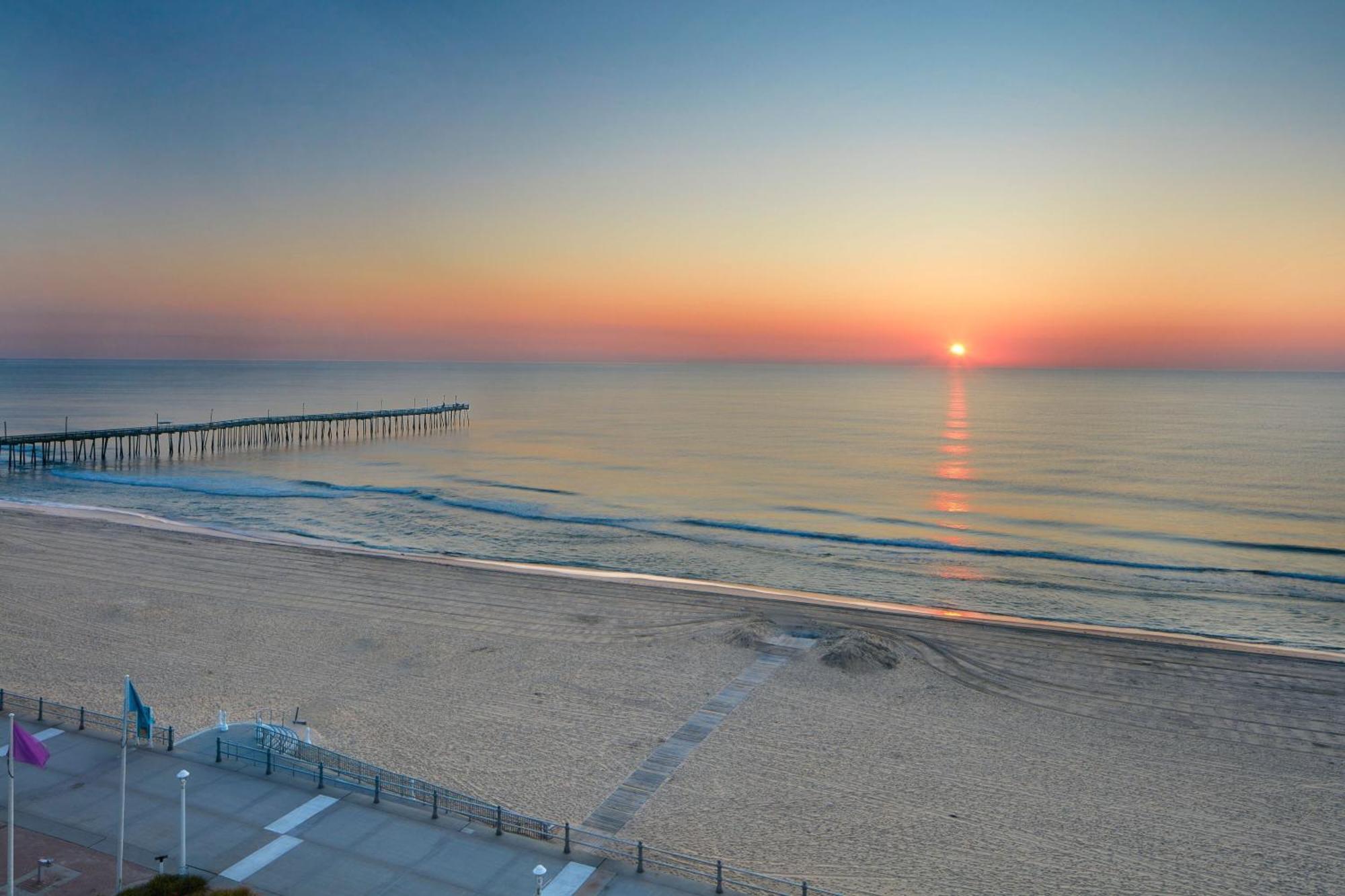 Four Points By Sheraton Virginia Beach Oceanfront Exterior foto